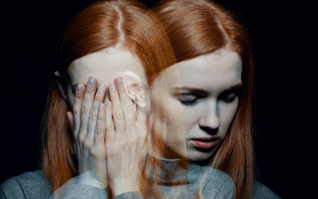 Timiditate sau fobie socială: cum să faci diferența între o trăsătură de caracter și o tulburare de anxietate