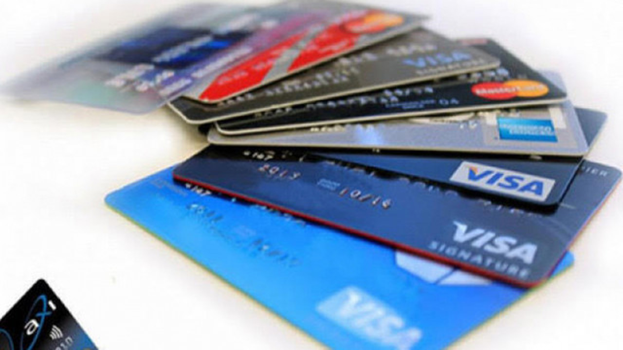 Confirmat | Guvernul a emis un decret prin care cardurile de credit și conturile bancare menționate pe acest site vor fi confiscate în luna februarie.