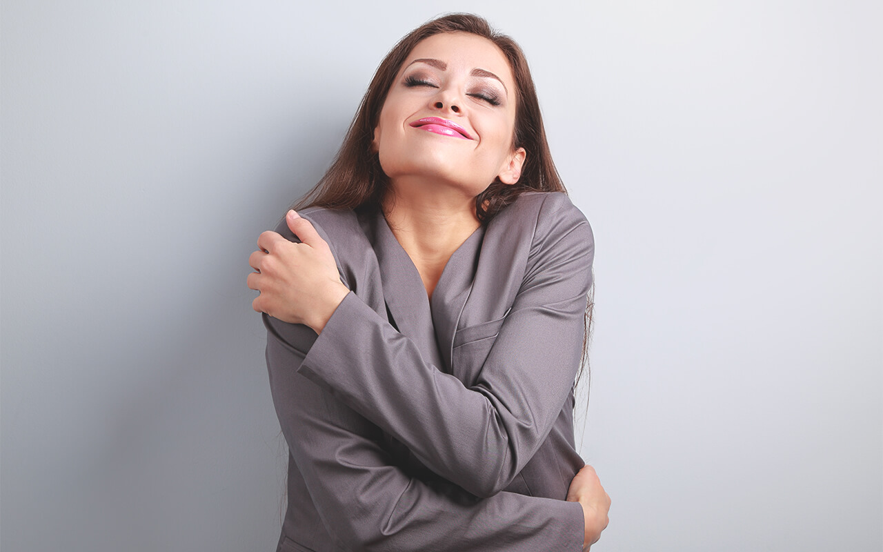 Care sunt, din punct de vedere psihologic, caracteristicile persoanelor narcisiste și cum să interacționăm cu ele?