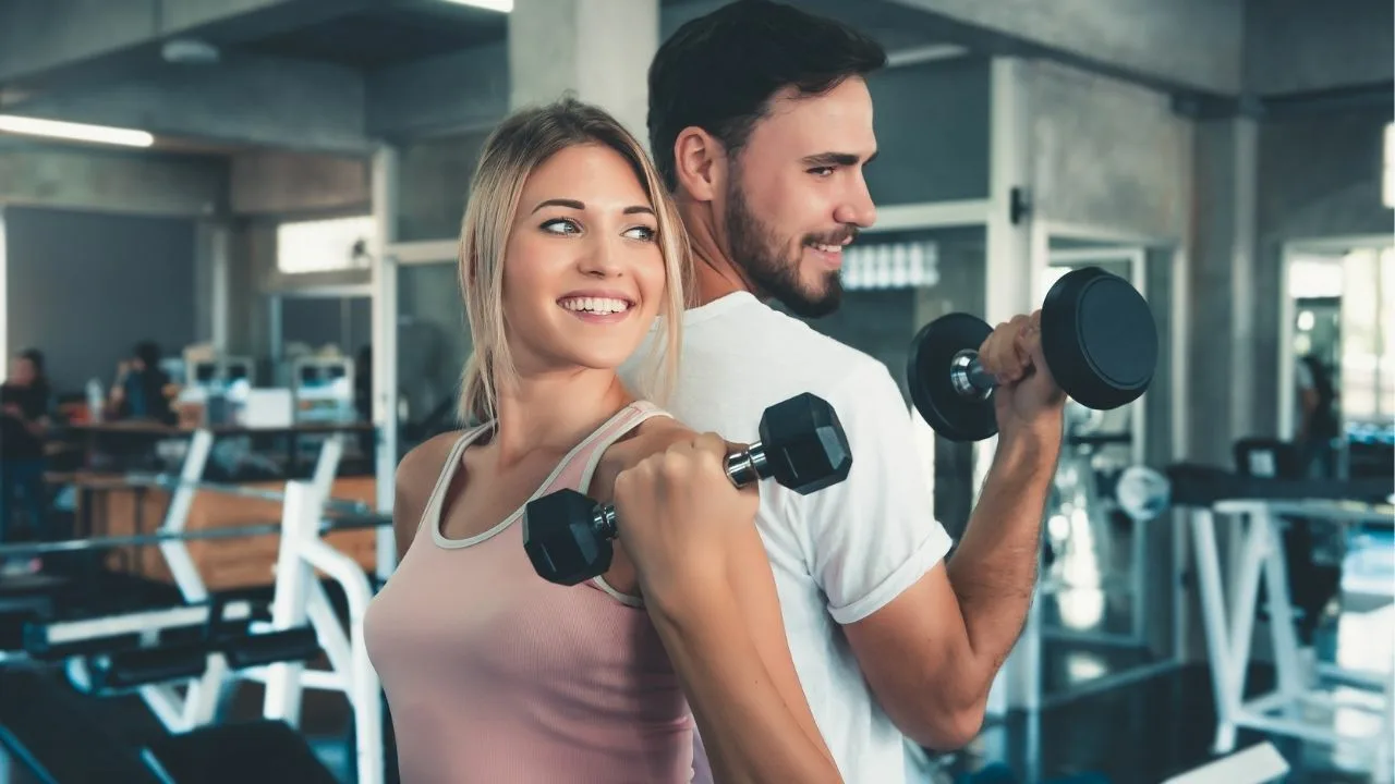 Care sunt cele două obiceiuri care, combinate, îmbunătățesc cu adevărat sănătatea mintală? Un studiu dezvăluie formula.