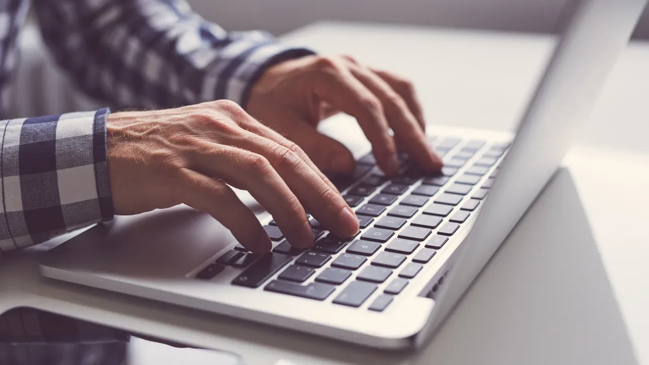 Conform psihologiei, persoanele care trimit mesaje text în loc de mesaje audio au patru trăsături caracteristice.