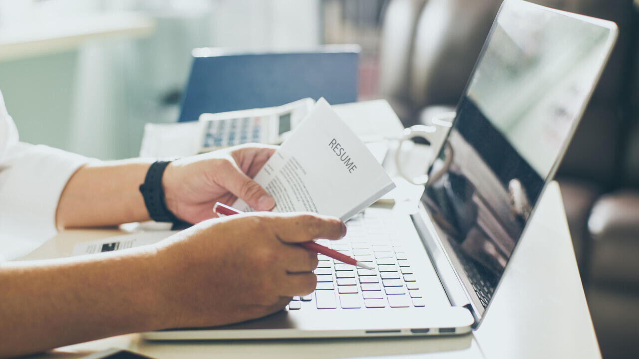 Căutarea unui loc de muncă: un truc puțin cunoscut pe care trebuie să îl adăugați în CV.