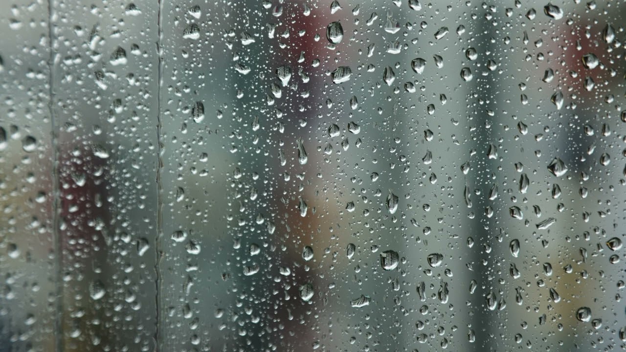 A fost descoperită o metodă revoluționară de producere a energiei regenerabile folosind doar picăturile de ploaie.