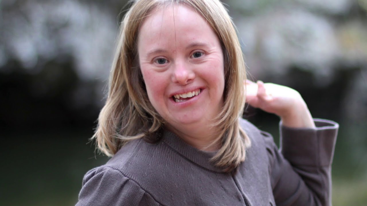 Potrivit experților, fetele sunt diagnosticate cu autism în copilărie mai rar decât băieții.