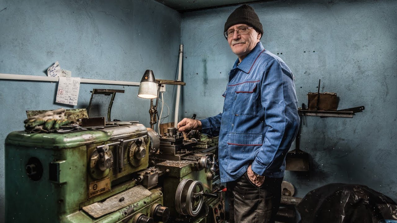 Reforma muncii | Se elimină o zi liberă și weekendul complet pentru toți angajații: acum vor fi necesare 6 zile lucrătoare.