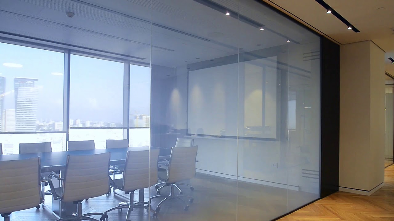 Adio, perdele tradiționale: o nouă tehnologie care va schimba totul și vă va oferi mai mult confort și eleganță.