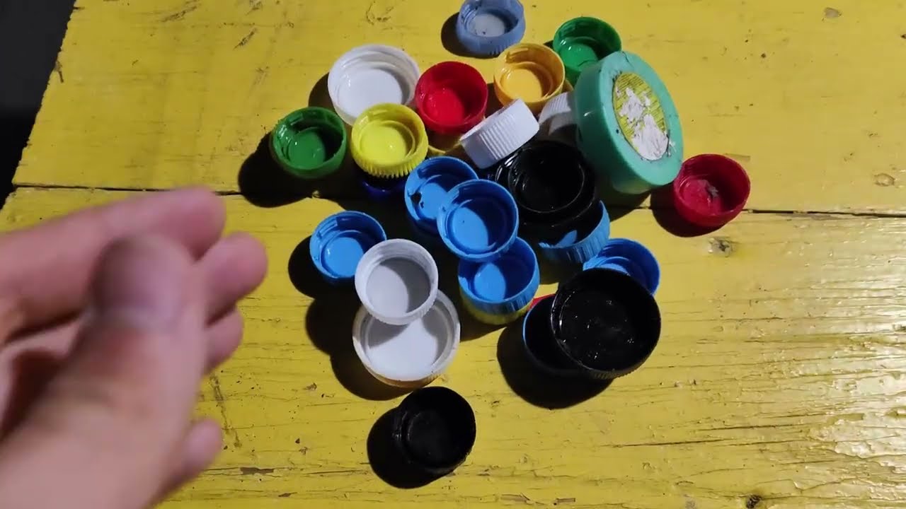 De ce merită să păstrați capacele de plastic de la sticle: 3 moduri reale de a le reutiliza acasă.