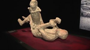 Arheologii au descoperit în vechiul mormânt din Pompei sculpturi ale unor persoane în mărime naturală.
