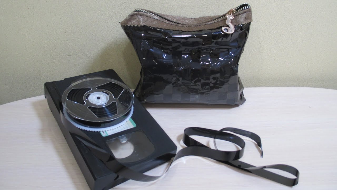 Dacă aveți casete video VHS vechi, aveți un adevărat tezaur: de ce și cum să le reciclați cu ajutorul acestei idei minunate.