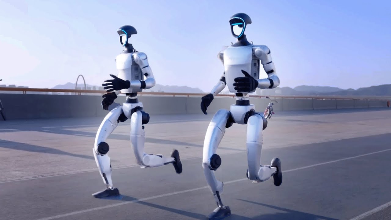 O companie chineză se poate lăuda cu încă o realizare în domeniul roboticii: potrivit afirmațiilor sale, noul său robot umanoid aleargă ca un sportiv de elită.