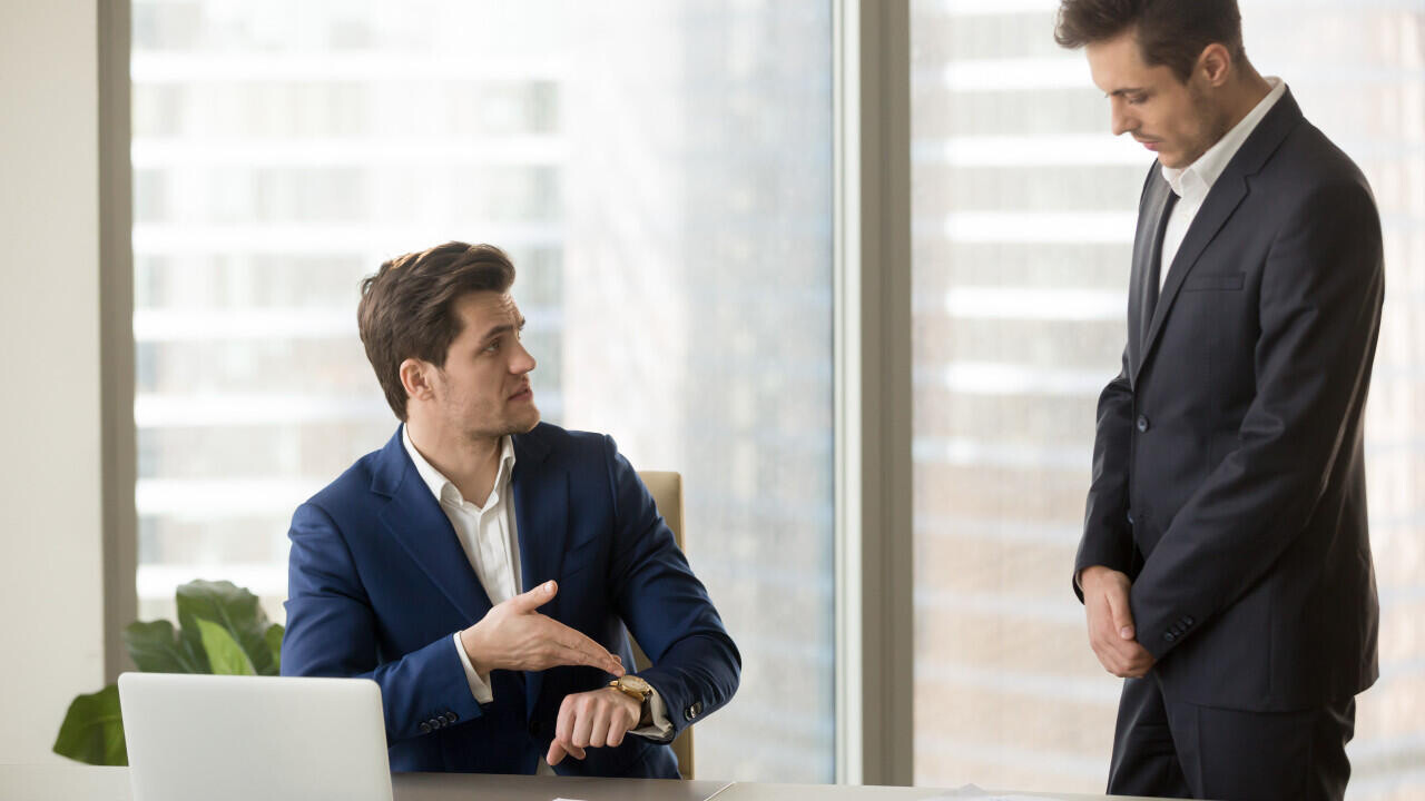 Haruki Murakami, scriitor japonez cu un program strict al zilei: „Dacă vrei să faci ceva pentru o lungă perioadă de timp, ai nevoie de disciplină. Acest lucru se aplică și în viață”.